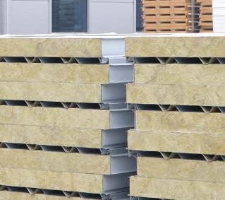 巖棉夾芯板是如何生產(chǎn)的呢？